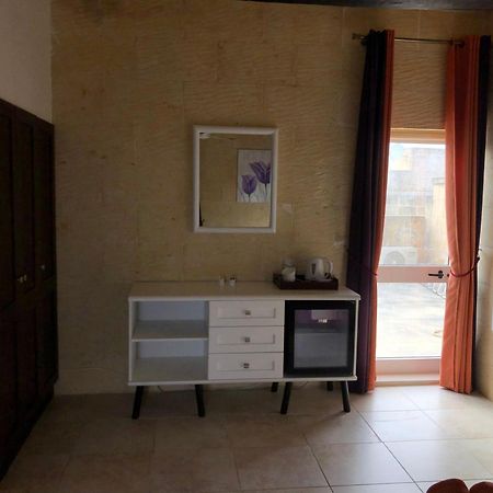 Petra Farmhouse B&B Nadur Buitenkant foto