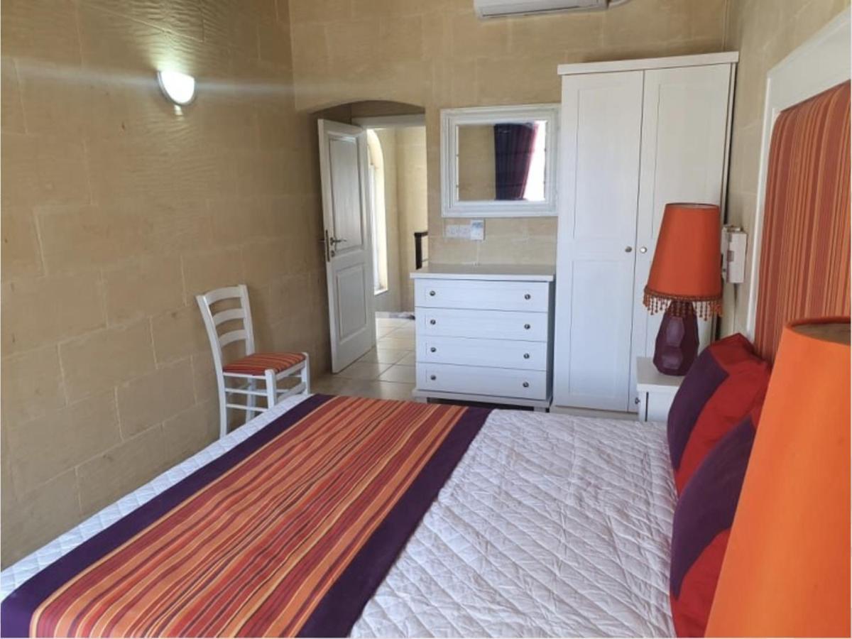 Petra Farmhouse B&B Nadur Buitenkant foto