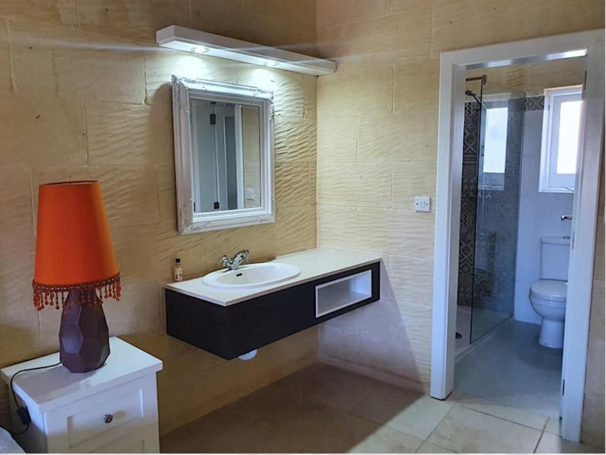 Petra Farmhouse B&B Nadur Buitenkant foto