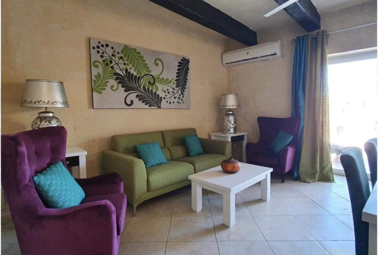 Petra Farmhouse B&B Nadur Buitenkant foto